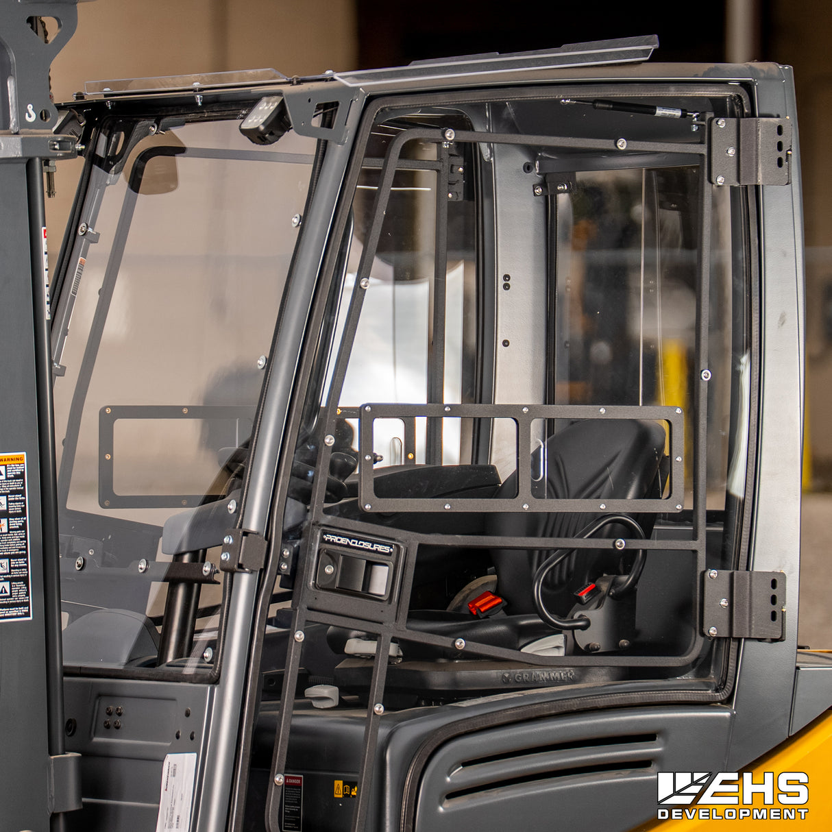 Polycarbonate Windshield For CAT® Forklift Trucks