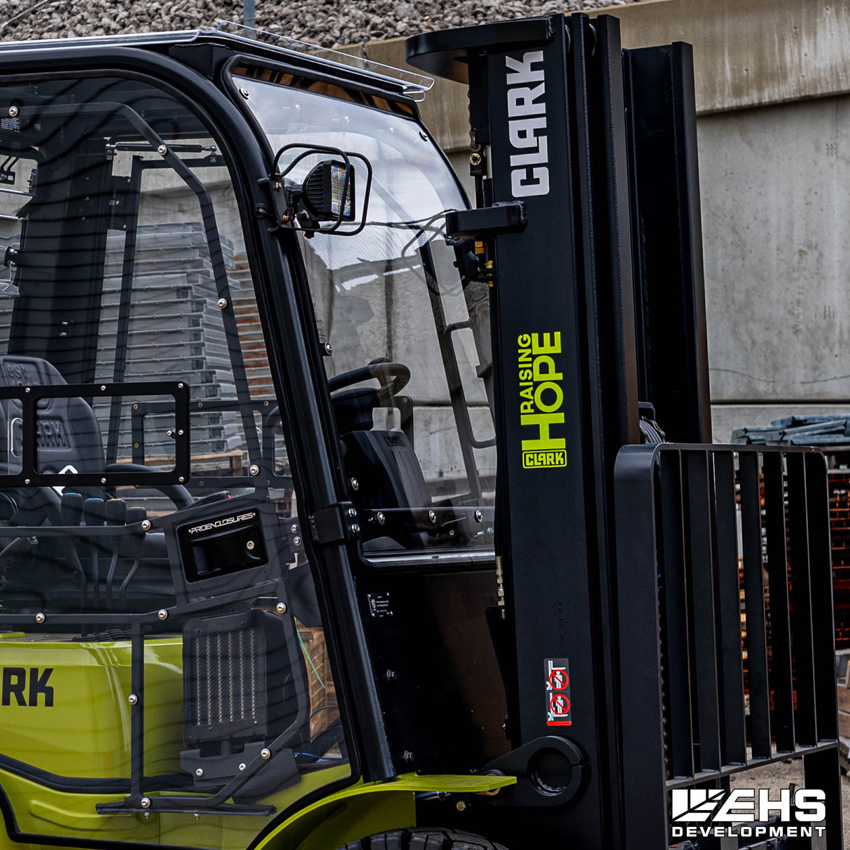 Polycarbonate Windshield For Clark Forklifts