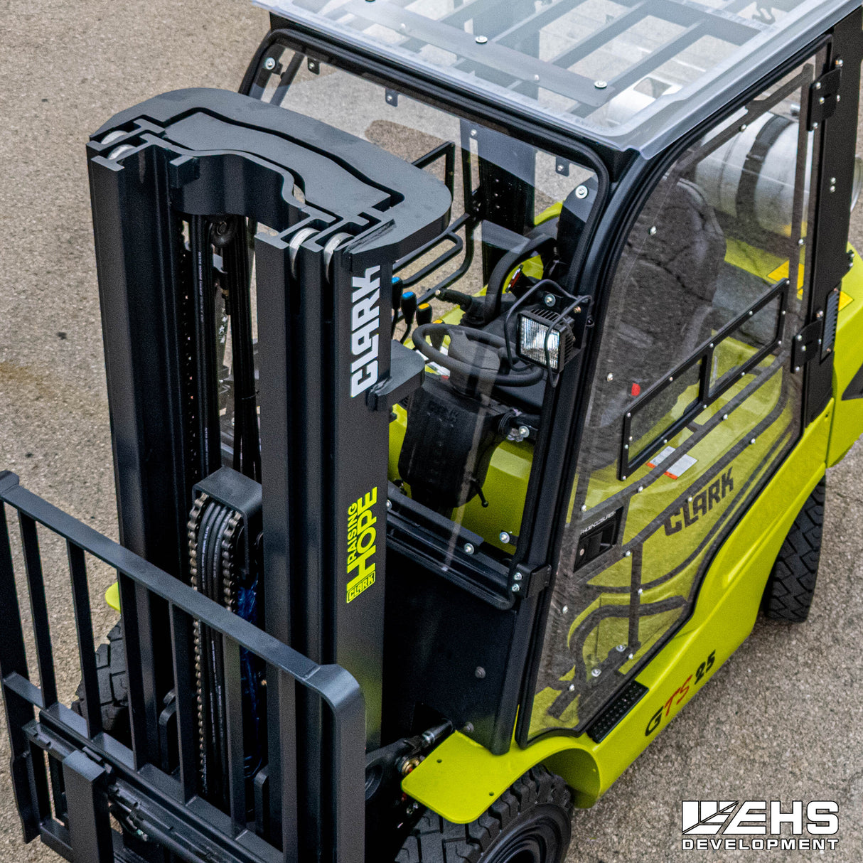 Polycarbonate Windshield For Clark Forklifts