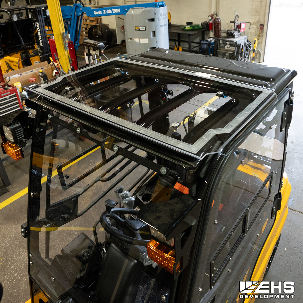 Polycarbonate Roof For Hyundai Forklifts