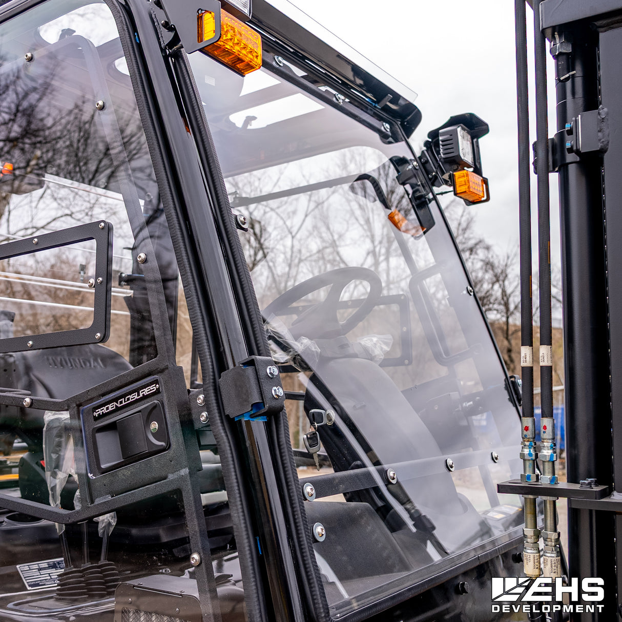 Polycarbonate Windshield For Hyundai Forklifts