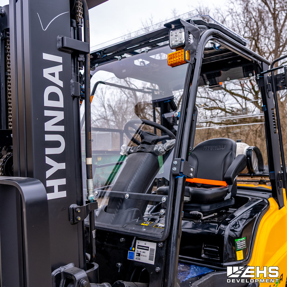 Polycarbonate Windshield For Hyundai Forklifts