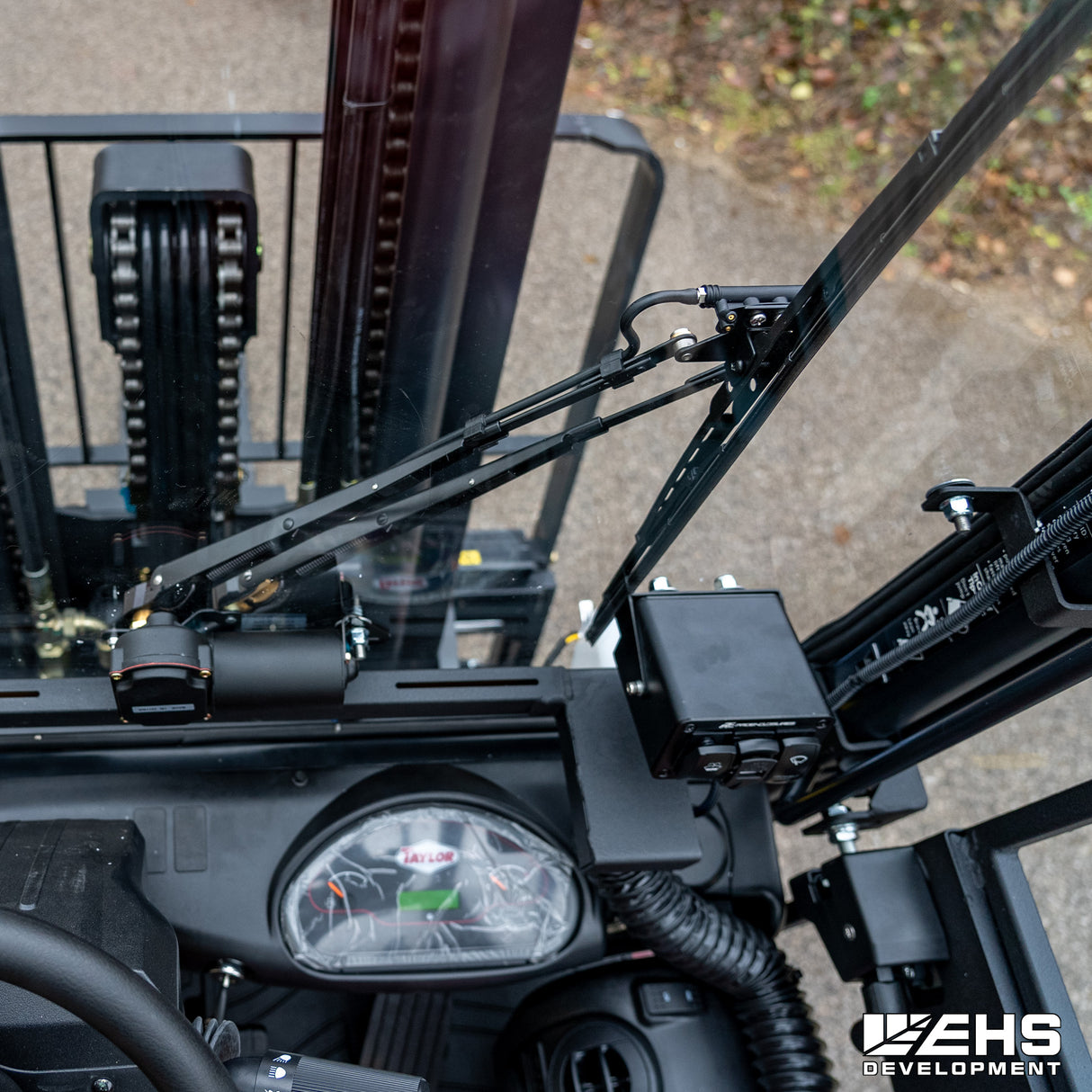 Polycarbonate Windshield For Taylor Forklifts