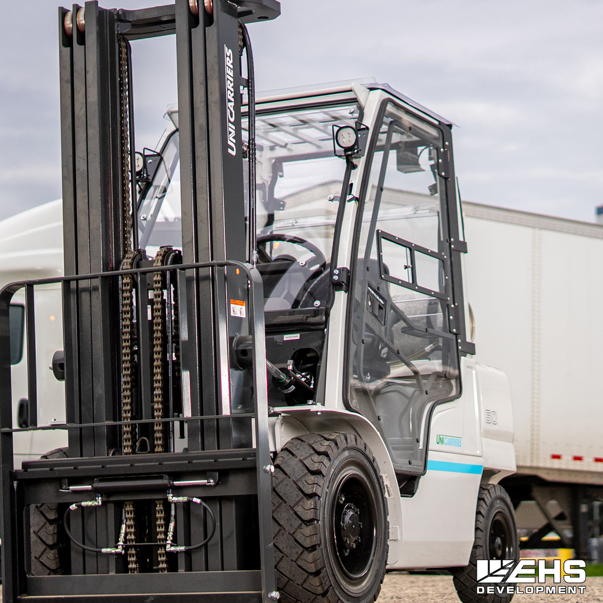 Polycarbonate Windshield For Unicarriers® Forklifts