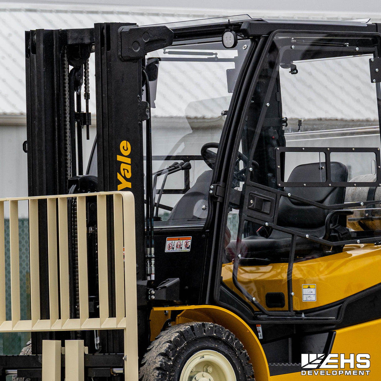 Polycarbonate Windshield For Yale Forklifts